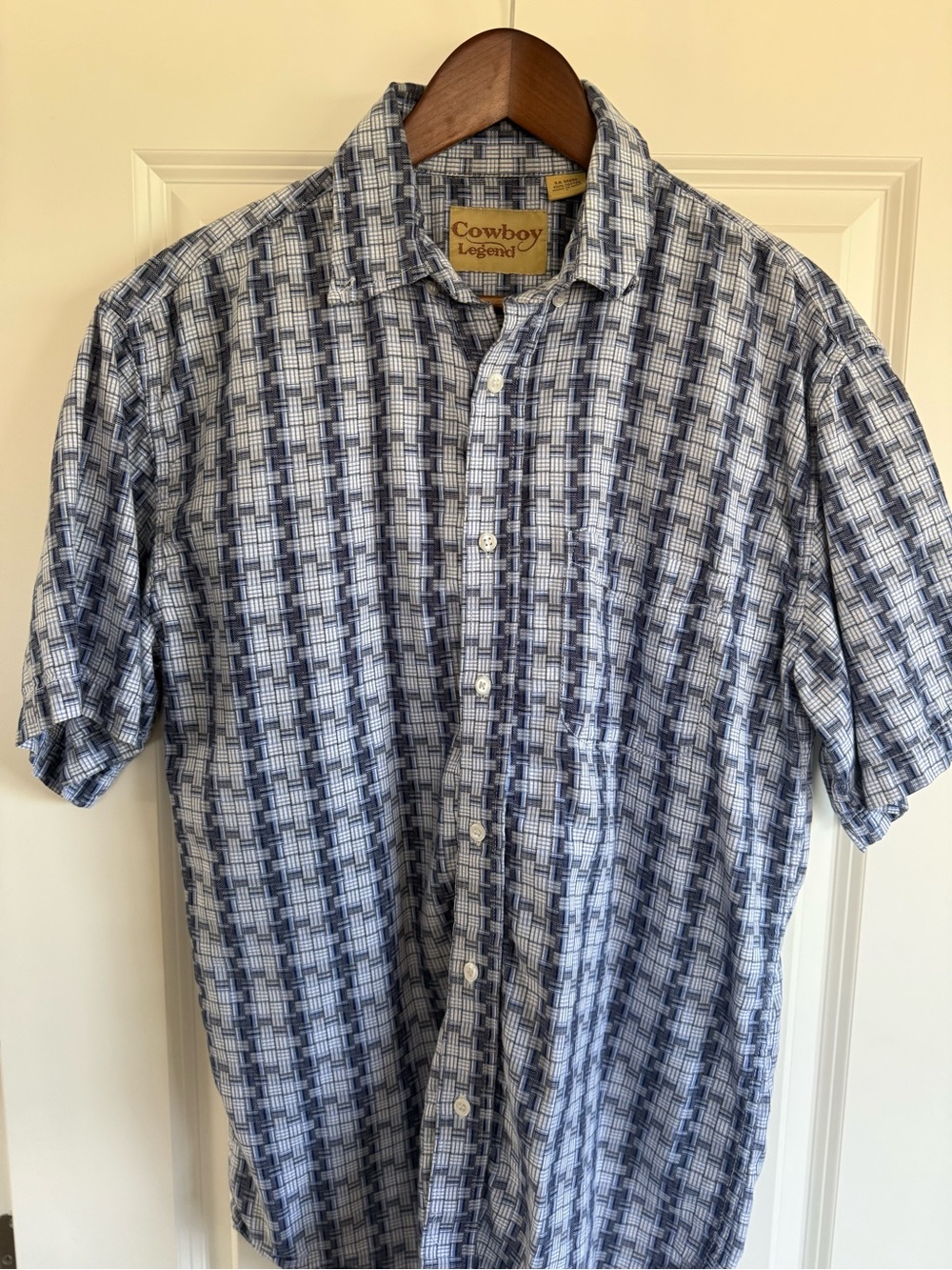 Cowboy Legend Men’s Short-Sleeve Blue Plaid Button-Down Shirt